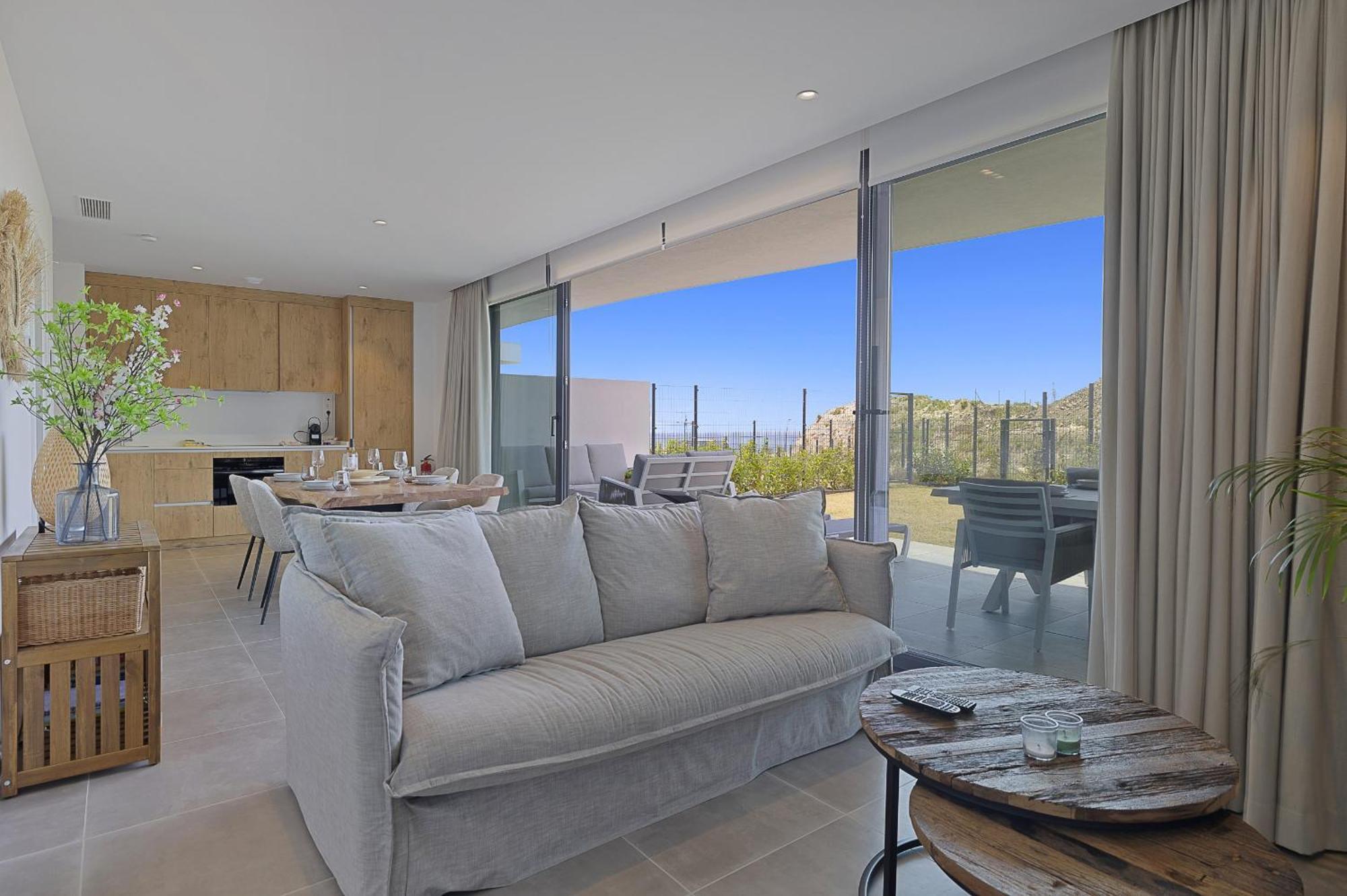 Vivi Homes - Levalin Wellness, Pool & Terrace Leilighet *